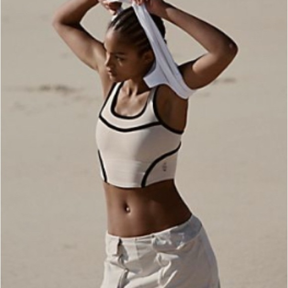 Free People Cream and Black Sporty Cropped Tank Top